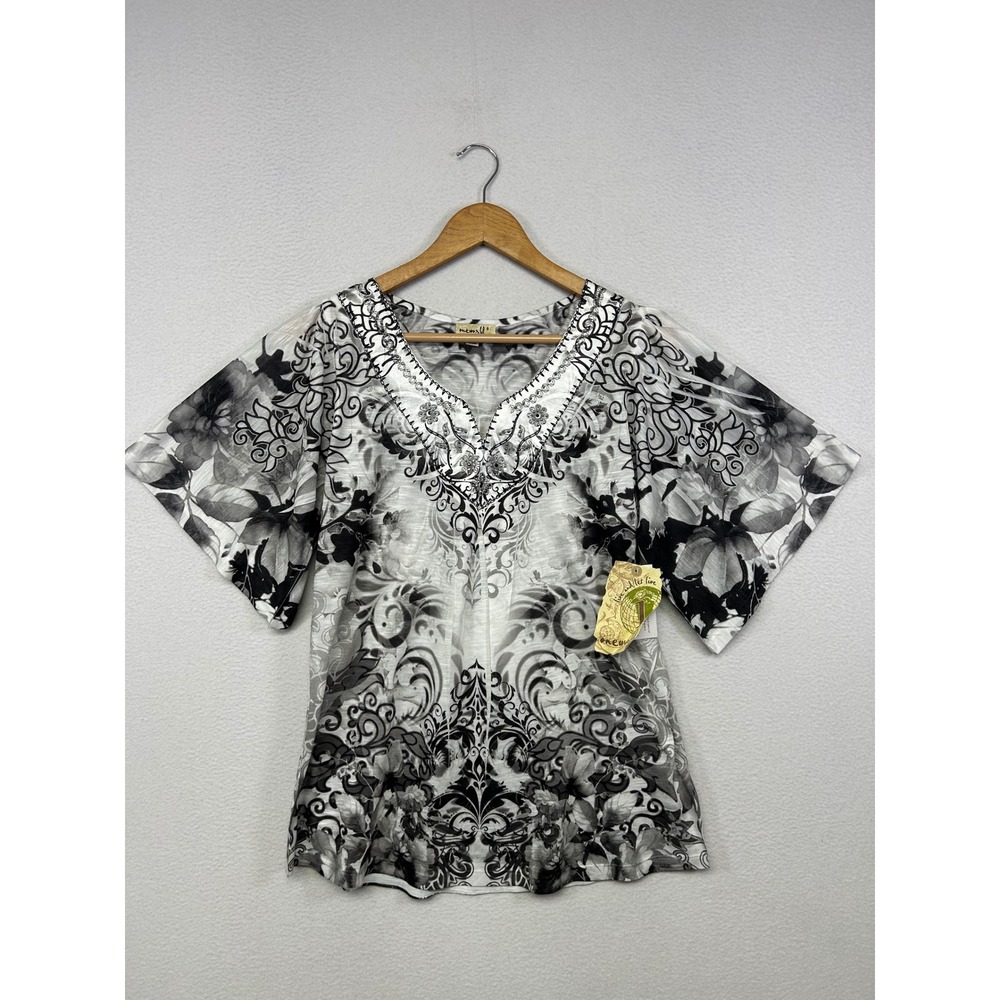 Boho Artsy One World Women Small Black White Floral Damask Embellished Tunic Top